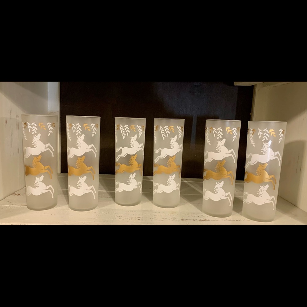 Set of 6 Vintage Libbey Tall Frosted Glassware with Cavalcade Pattern